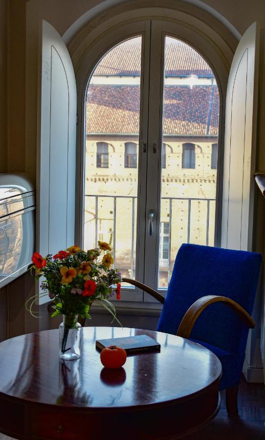 Appartamento Nel Cuore Di Torino Centro エクステリア 写真